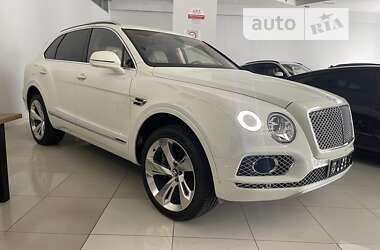 Внедорожник / Кроссовер Bentley Bentayga 2018 в Киеве