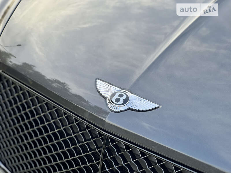 Внедорожник / Кроссовер Bentley Bentayga 2020 в Одессе
