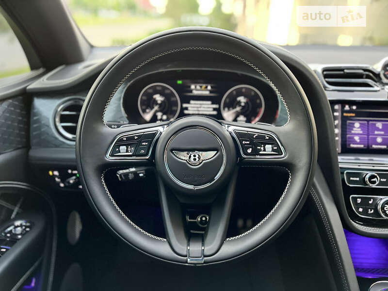 Внедорожник / Кроссовер Bentley Bentayga 2020 в Одессе