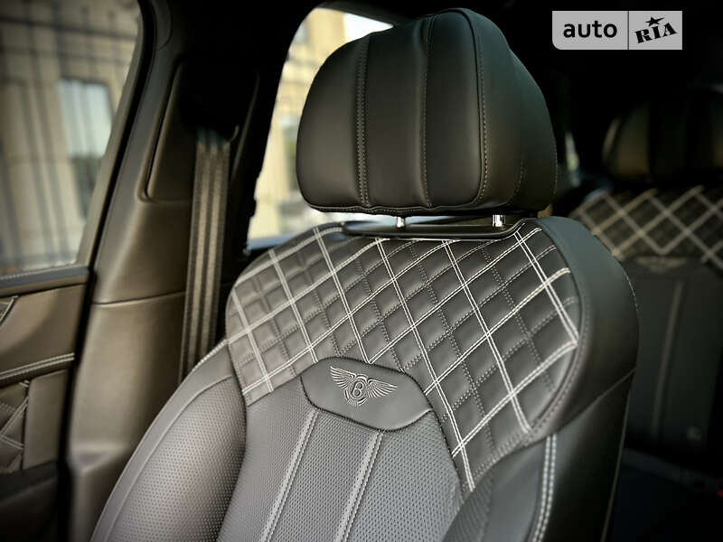 Внедорожник / Кроссовер Bentley Bentayga 2020 в Одессе