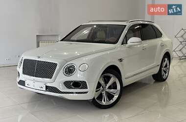 Внедорожник / Кроссовер Bentley Bentayga 2018 в Киеве