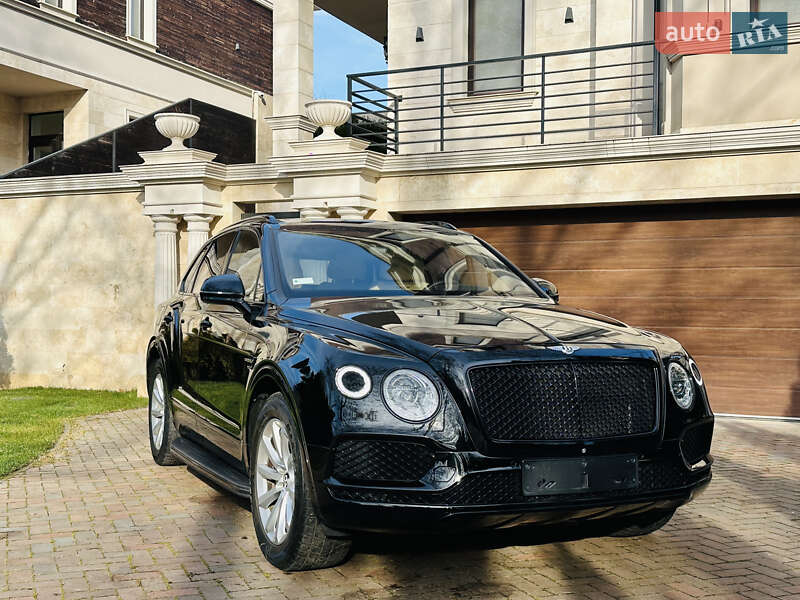 Внедорожник / Кроссовер Bentley Bentayga 2016 в Одессе фото 6 Внедорожник / Кроссовер Bentley Bentayga 2016 в Одессе