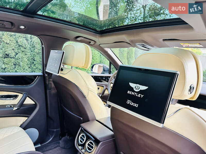 Внедорожник / Кроссовер Bentley Bentayga 2016 в Одессе фото 30 Внедорожник / Кроссовер Bentley Bentayga 2016 в Одессе