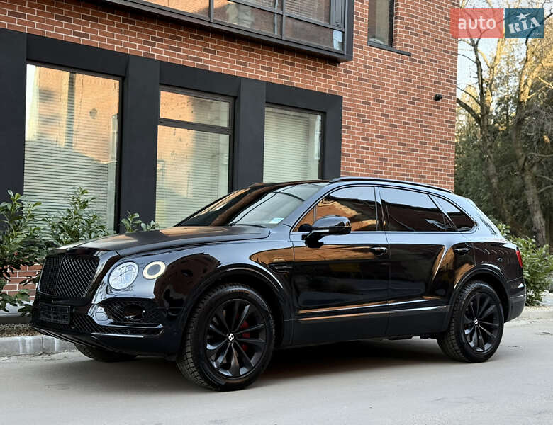 Внедорожник / Кроссовер Bentley Bentayga 2016 в Львове