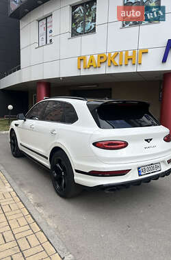 Внедорожник / Кроссовер Bentley Bentayga 2021 в 