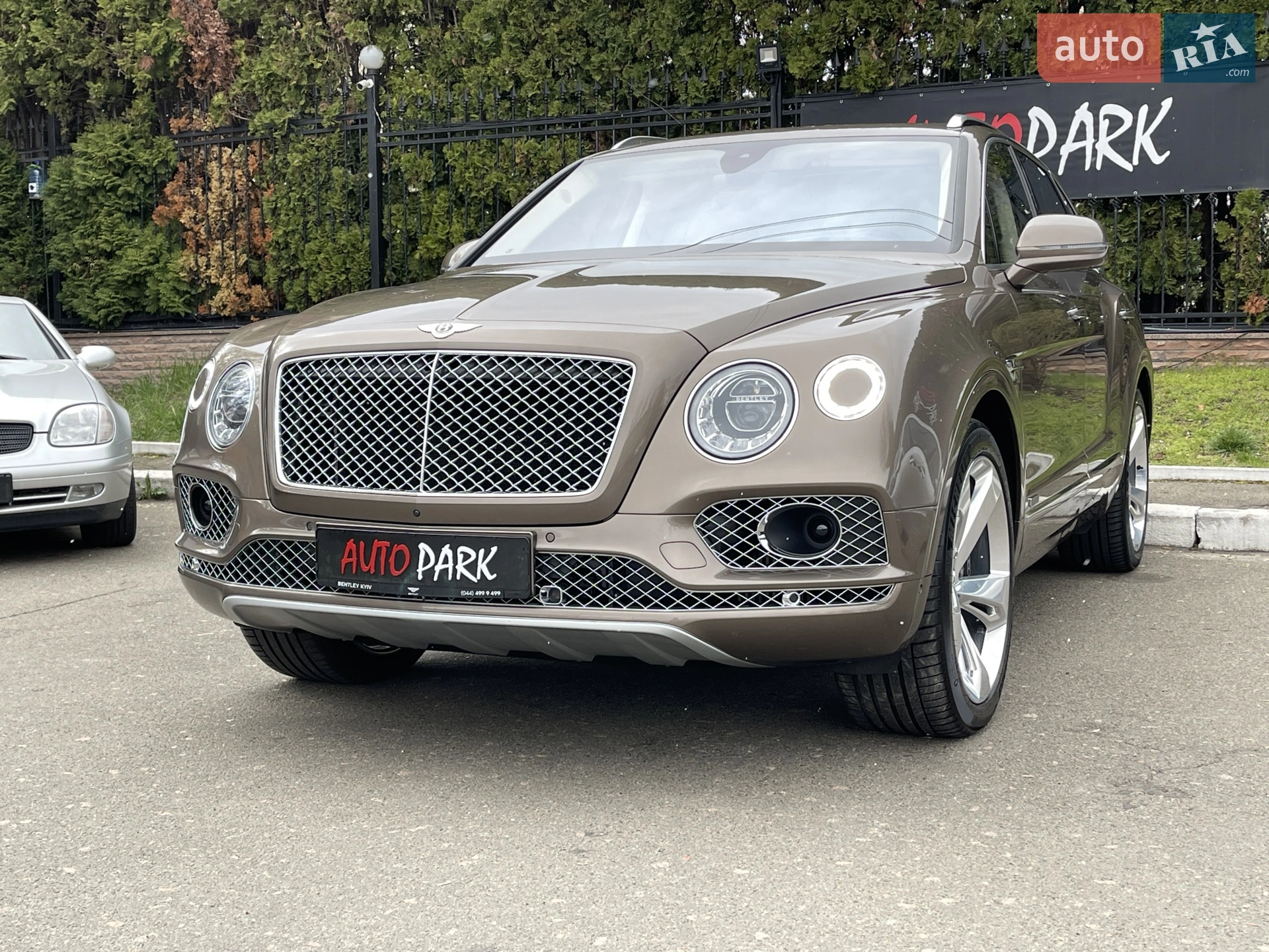 2017 Bentley Bentayga - мініатюра 7