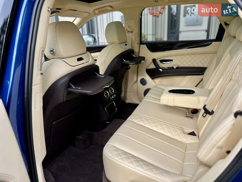 Внедорожник / Кроссовер Bentley Bentayga 2017 в Одессе фото 36 Внедорожник / Кроссовер Bentley Bentayga 2017 в Одессе