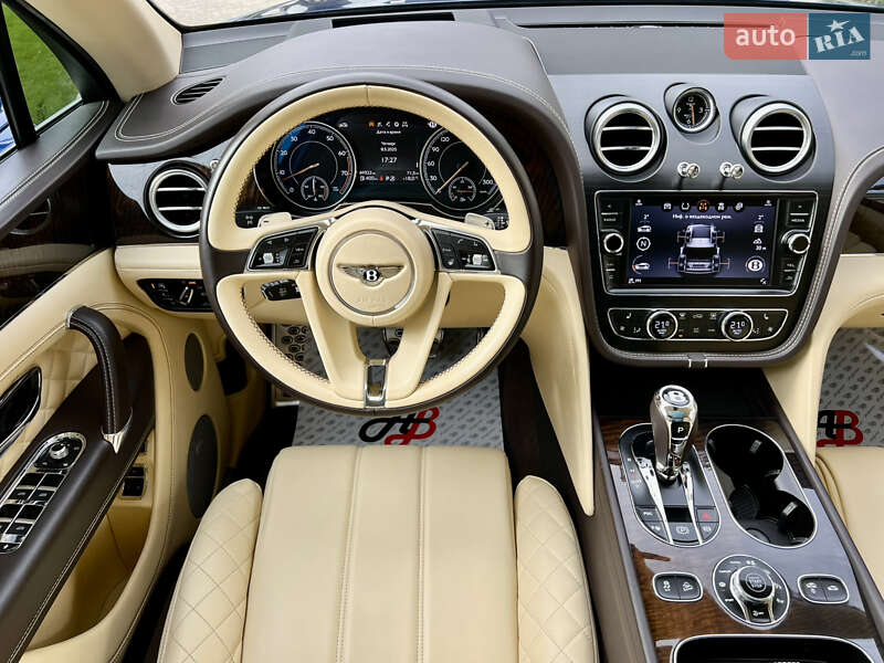 Внедорожник / Кроссовер Bentley Bentayga 2017 в Одессе фото 45 Внедорожник / Кроссовер Bentley Bentayga 2017 в Одессе