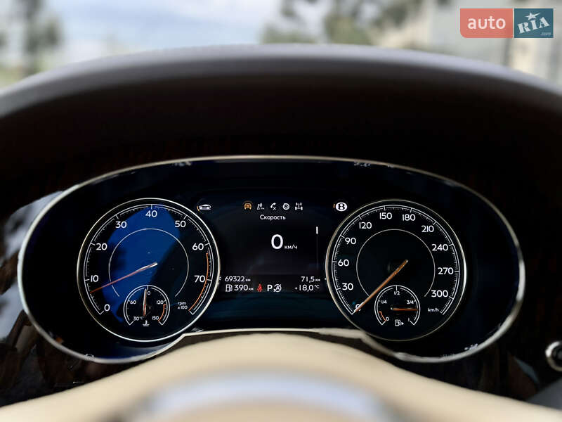 Внедорожник / Кроссовер Bentley Bentayga 2017 в Одессе фото 55 Внедорожник / Кроссовер Bentley Bentayga 2017 в Одессе