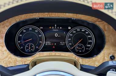 Внедорожник / Кроссовер Bentley Bentayga 2017 в 