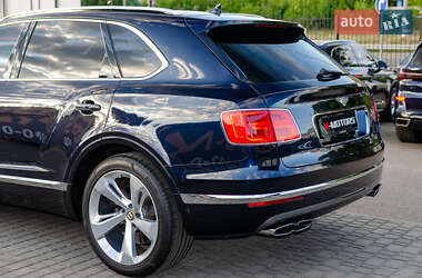 Позашляховик / Кросовер Bentley Bentayga 2019 в Києві