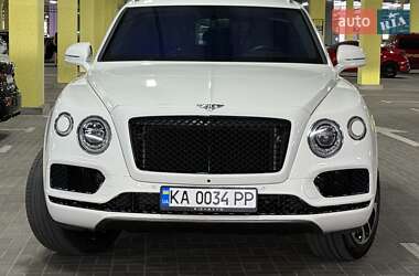 Внедорожник / Кроссовер Bentley Bentayga 2019 в 