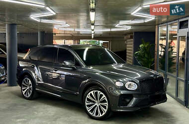 Внедорожник / Кроссовер Bentley Bentayga 2020 в 