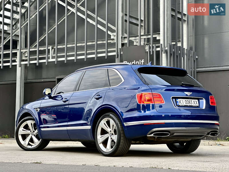 Позашляховик / Кросовер Bentley Bentayga 2016 в Києві