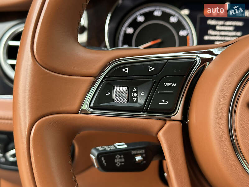 Позашляховик / Кросовер Bentley Bentayga 2016 в Києві