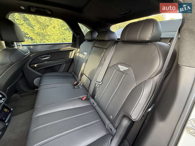 Внедорожник / Кроссовер Bentley Bentayga 2021 в Днепре