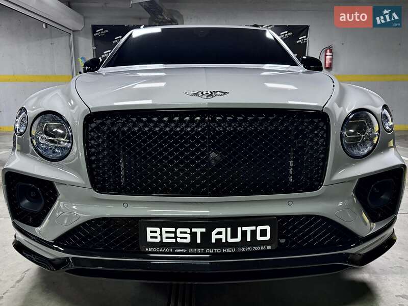 Позашляховик / Кросовер Bentley Bentayga 2022 в Києві фото 3 Позашляховик / Кросовер Bentley Bentayga 2022 в Києві