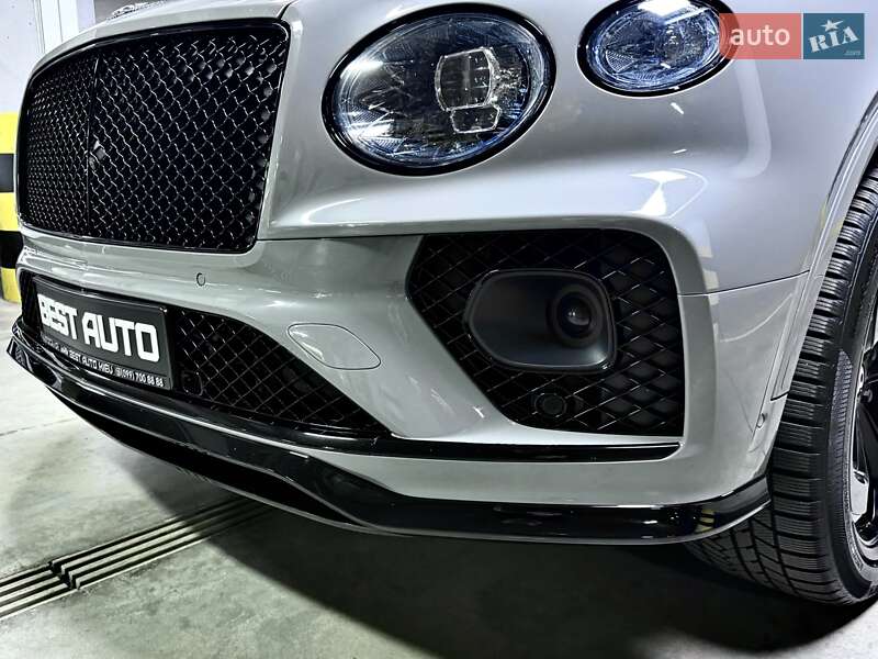 Позашляховик / Кросовер Bentley Bentayga 2022 в Києві фото 23 Позашляховик / Кросовер Bentley Bentayga 2022 в Києві