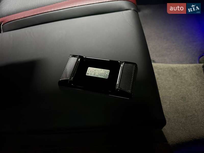 Позашляховик / Кросовер Bentley Bentayga 2022 в Києві фото 92 Позашляховик / Кросовер Bentley Bentayga 2022 в Києві