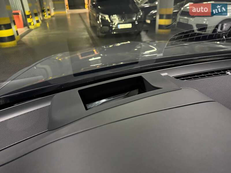Позашляховик / Кросовер Bentley Bentayga 2022 в Києві фото 52 Позашляховик / Кросовер Bentley Bentayga 2022 в Києві