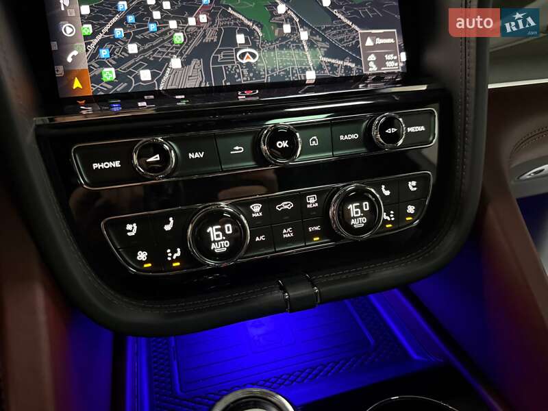 Позашляховик / Кросовер Bentley Bentayga 2022 в Києві фото 126 Позашляховик / Кросовер Bentley Bentayga 2022 в Києві