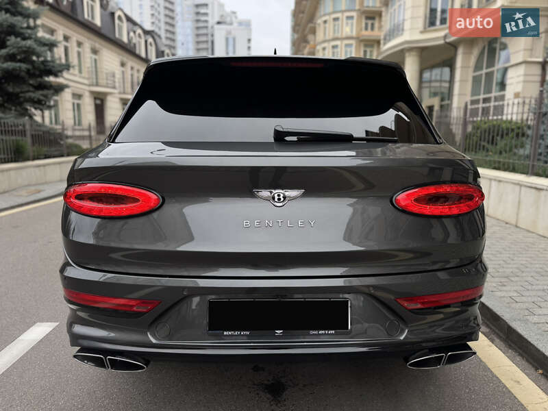 Внедорожник / Кроссовер Bentley Bentayga 2020 в Киеве