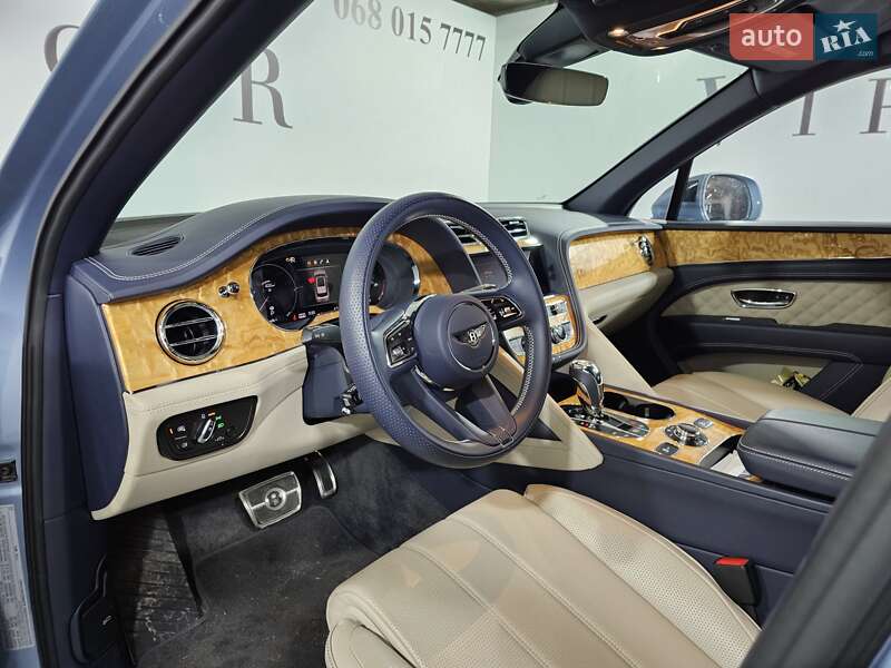 Внедорожник / Кроссовер Bentley Bentayga 2022 в Киеве фото 22 Внедорожник / Кроссовер Bentley Bentayga 2022 в Киеве