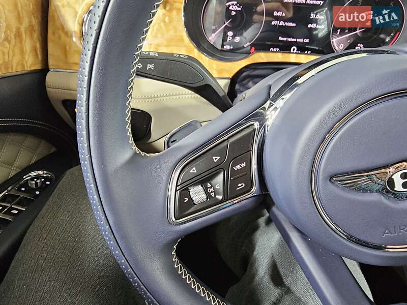 Внедорожник / Кроссовер Bentley Bentayga 2022 в Киеве фото 34 Внедорожник / Кроссовер Bentley Bentayga 2022 в Киеве
