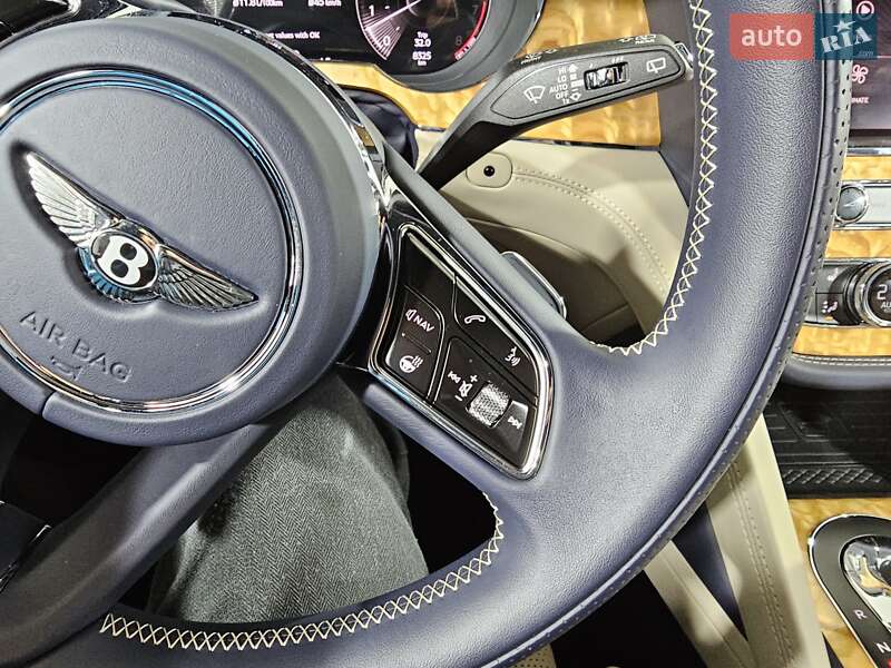 Внедорожник / Кроссовер Bentley Bentayga 2022 в Киеве фото 35 Внедорожник / Кроссовер Bentley Bentayga 2022 в Киеве