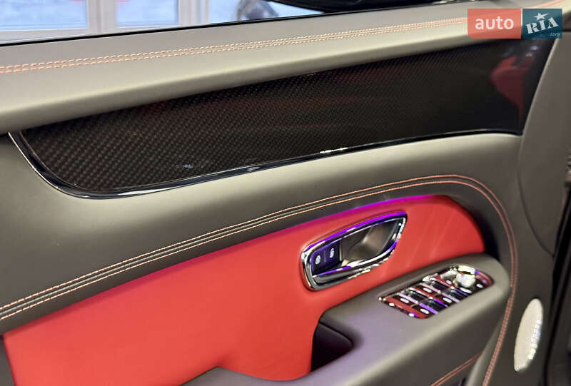 Внедорожник / Кроссовер Bentley Bentayga 2021 в Киеве фото 27 Внедорожник / Кроссовер Bentley Bentayga 2021 в Киеве