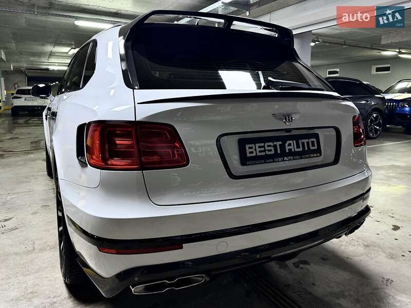Внедорожник / Кроссовер Bentley Bentayga 2018 в Киеве