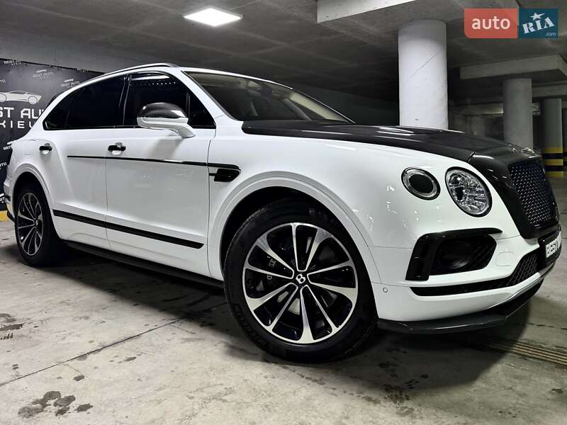 Внедорожник / Кроссовер Bentley Bentayga 2018 в Киеве