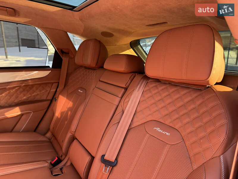 Позашляховик / Кросовер Bentley Bentayga 2023 в Києві фото 30 Позашляховик / Кросовер Bentley Bentayga 2023 в Києві