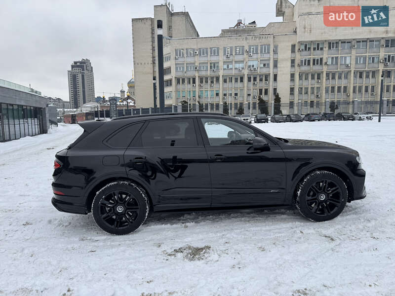 Позашляховик / Кросовер Bentley Bentayga 2021 в Києві