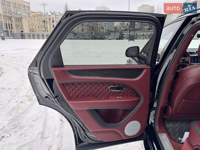 Позашляховик / Кросовер Bentley Bentayga 2021 в Києві
