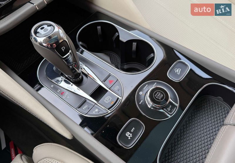 Внедорожник / Кроссовер Bentley Bentayga 2023 в Львове