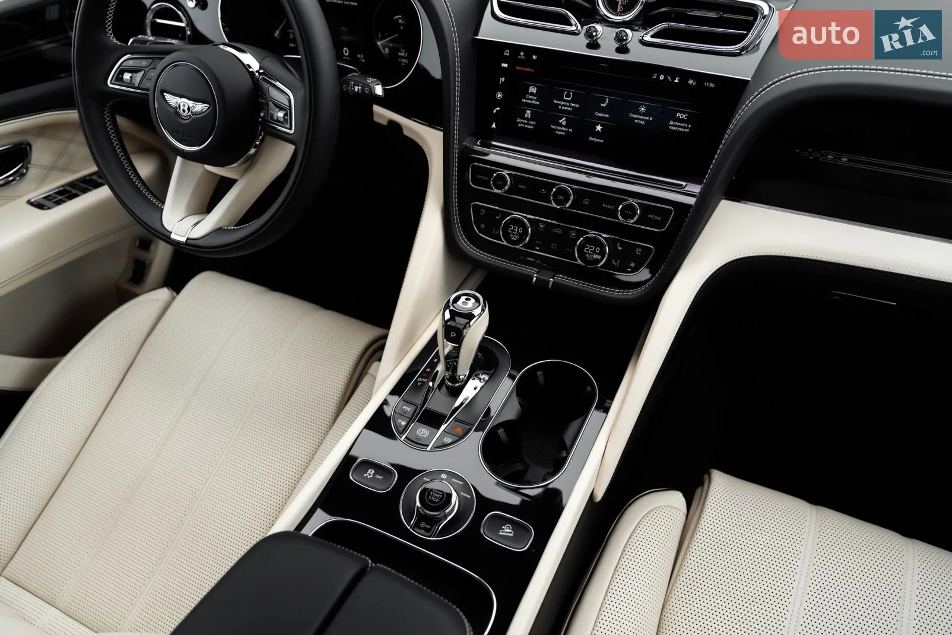 2023 Bentley Bentayga - мініатюра 15