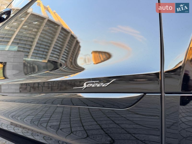 Внедорожник / Кроссовер Bentley Bentayga 2021 в Киеве