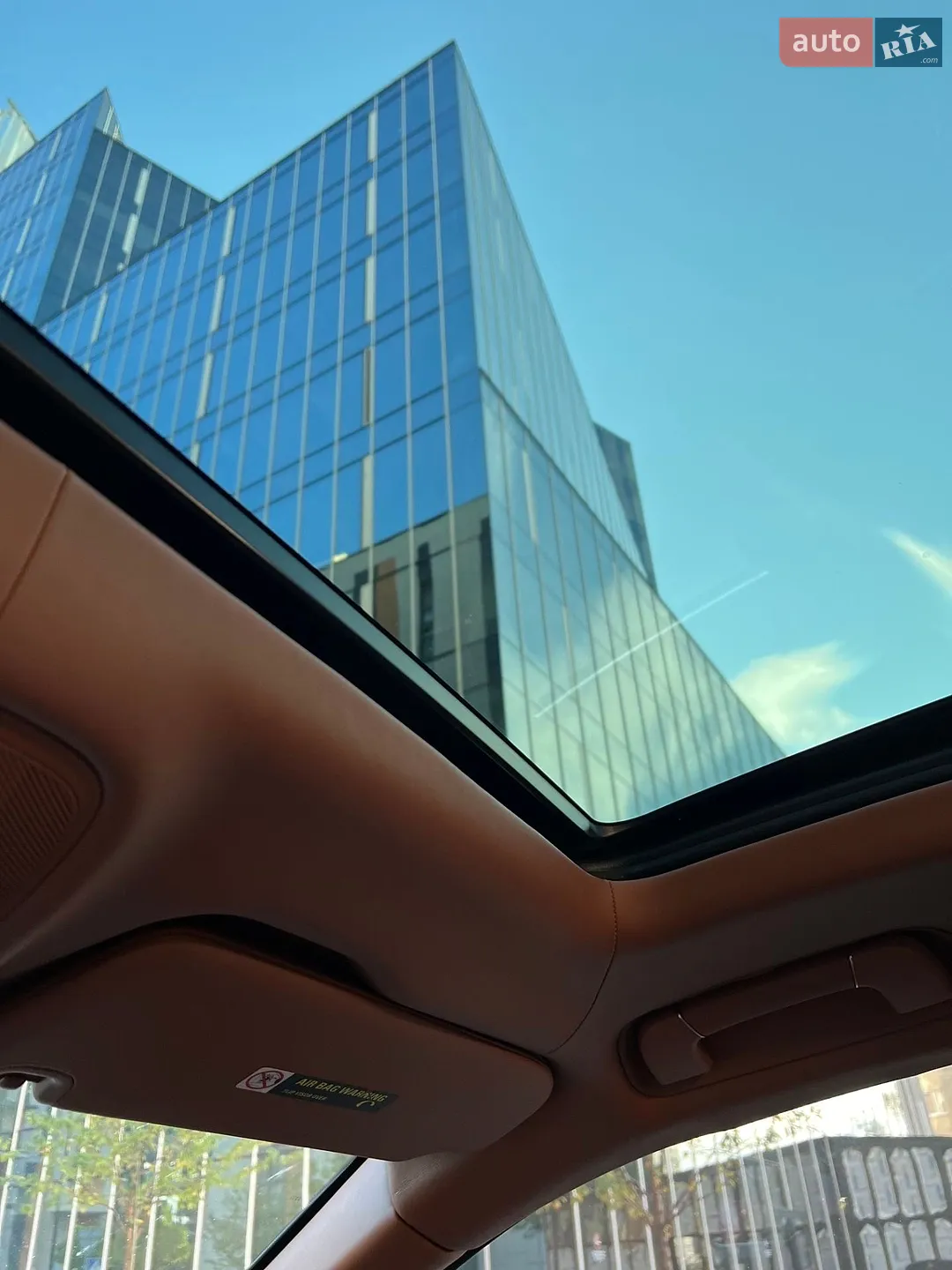 2017 Bentley Bentayga - мініатюра 6
