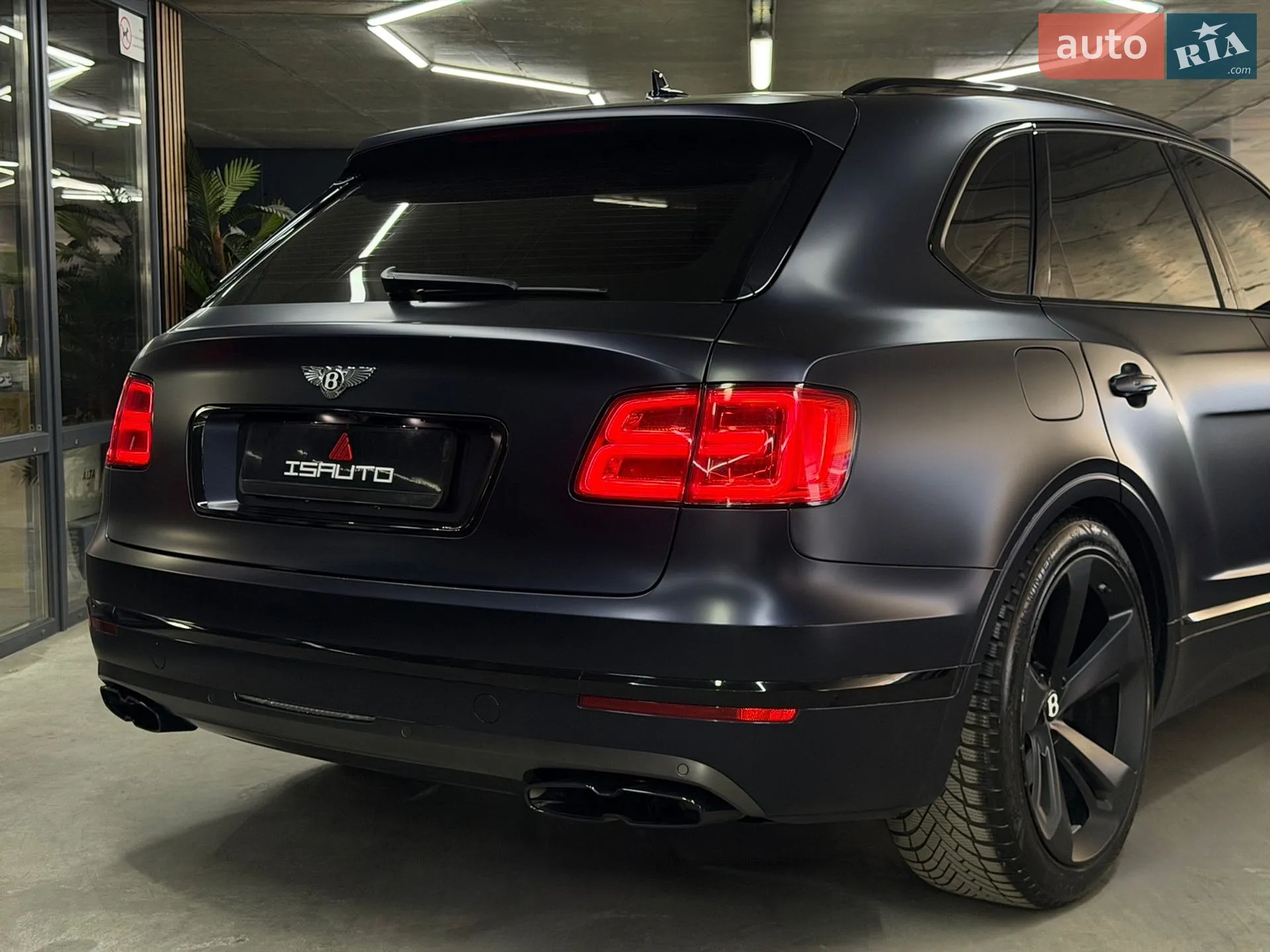 2018 Bentley Bentayga - мініатюра 18