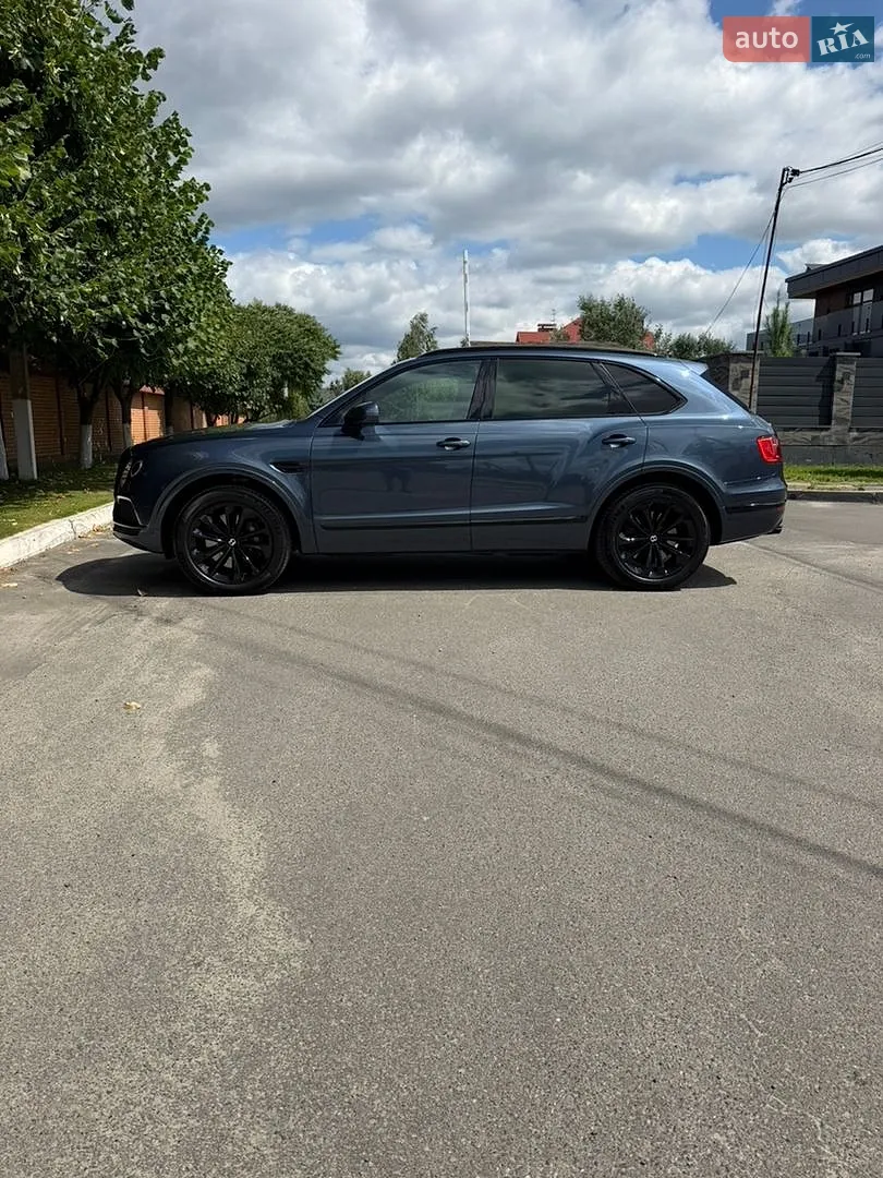 2017 Bentley Bentayga - мініатюра 4