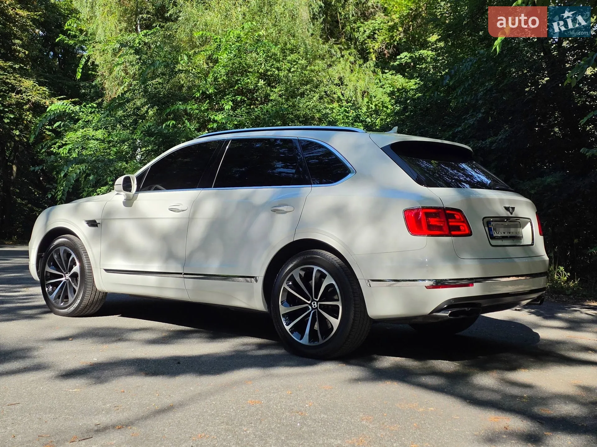 2018 Bentley Bentayga - мініатюра 4