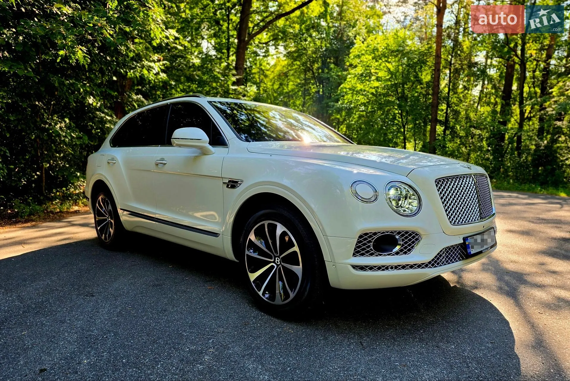 2018 Bentley Bentayga - мініатюра 9