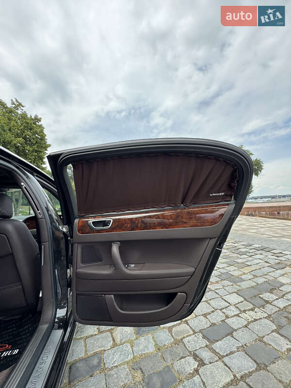 Седан Bentley Continental Flying Spur 2008 в Киеве
