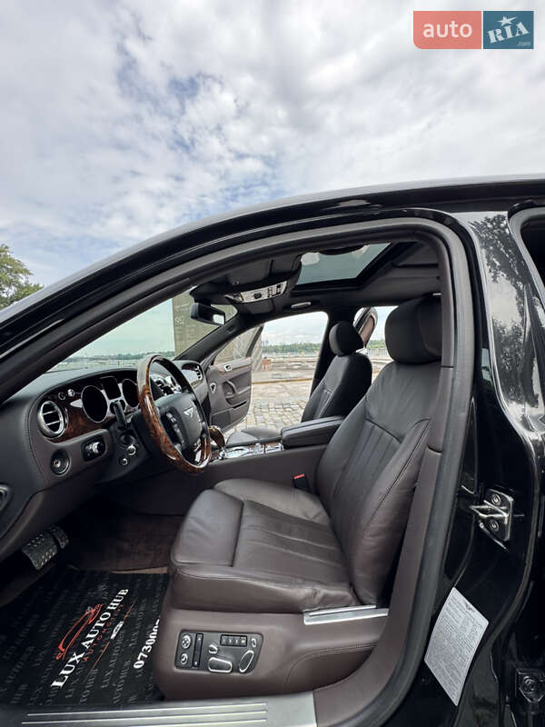 Седан Bentley Continental Flying Spur 2008 в Киеве