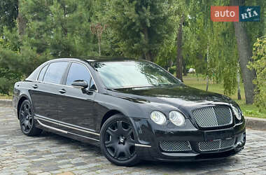 Седан Bentley Continental Flying Spur 2008 в 