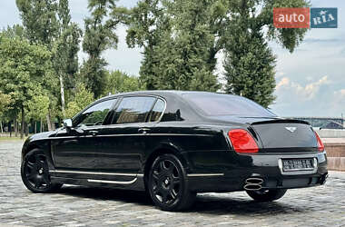 Седан Bentley Continental Flying Spur 2008 в 