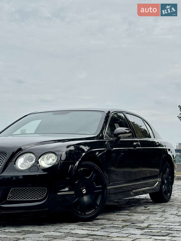 Седан Bentley Continental Flying Spur 2008 в Киеве