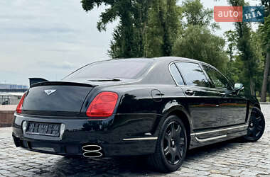 Седан Bentley Continental Flying Spur 2008 в 