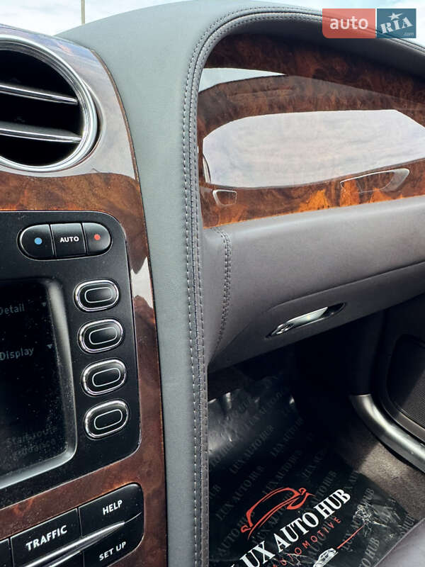 Седан Bentley Continental Flying Spur 2008 в Киеве